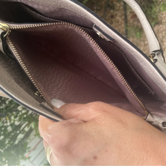 Kate Spade Beige Textured Shoulder Bag - Picture 6 of 7